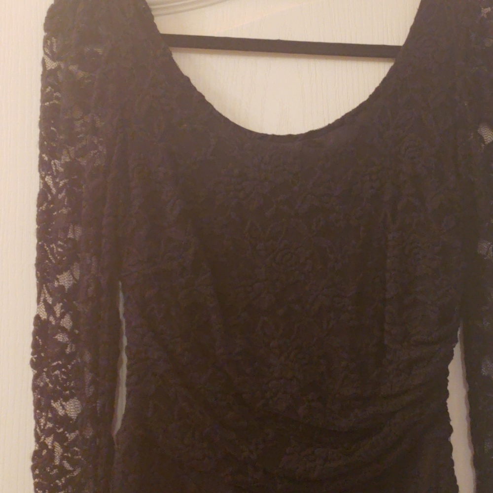 Lace Romper - Picture 3 of 7
